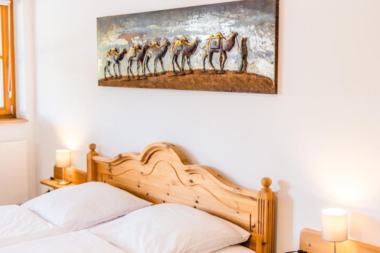 Der Bradler Bed and Breakfast Ebhausen Esterno foto
