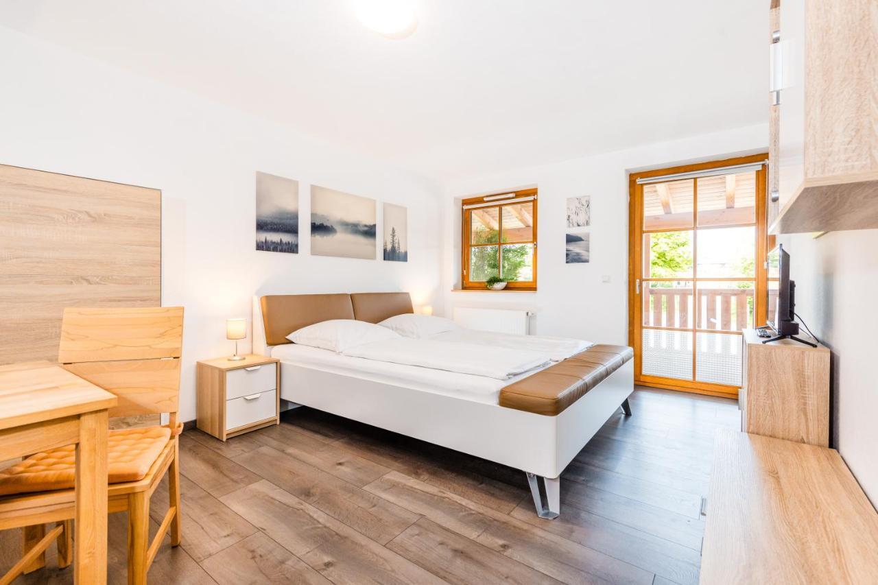 Der Bradler Bed and Breakfast Ebhausen Esterno foto