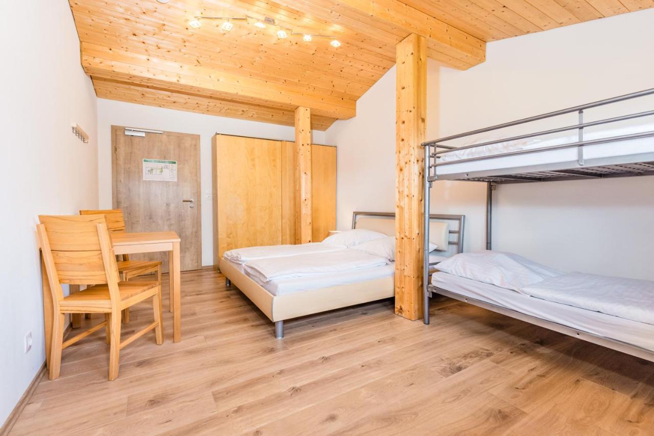 Der Bradler Bed and Breakfast Ebhausen Esterno foto